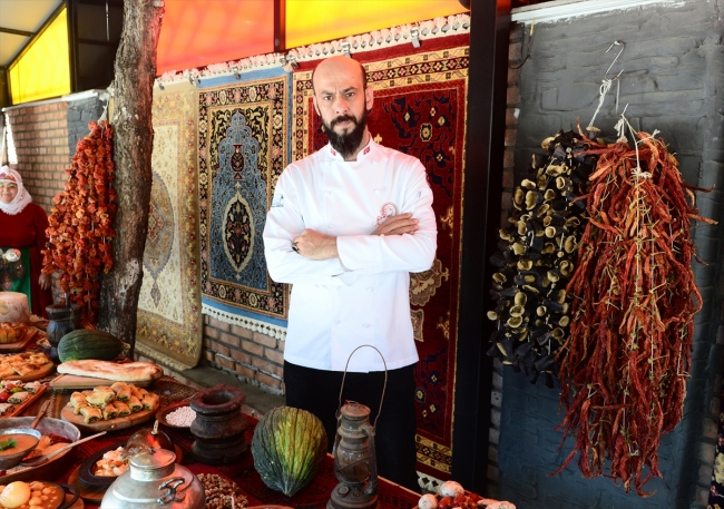 Uşak mutfağından gelen Yörük yemeği "topalak"